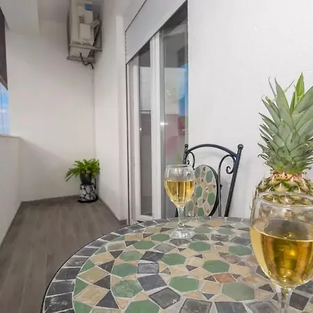 Sound Of The Sea Apartment *