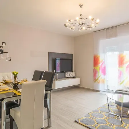 Sound Of The Sea Apartment *